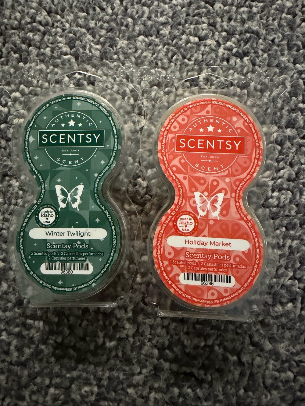 Scentsy Winter Twilight & Holiday Market Pods - Green & Red